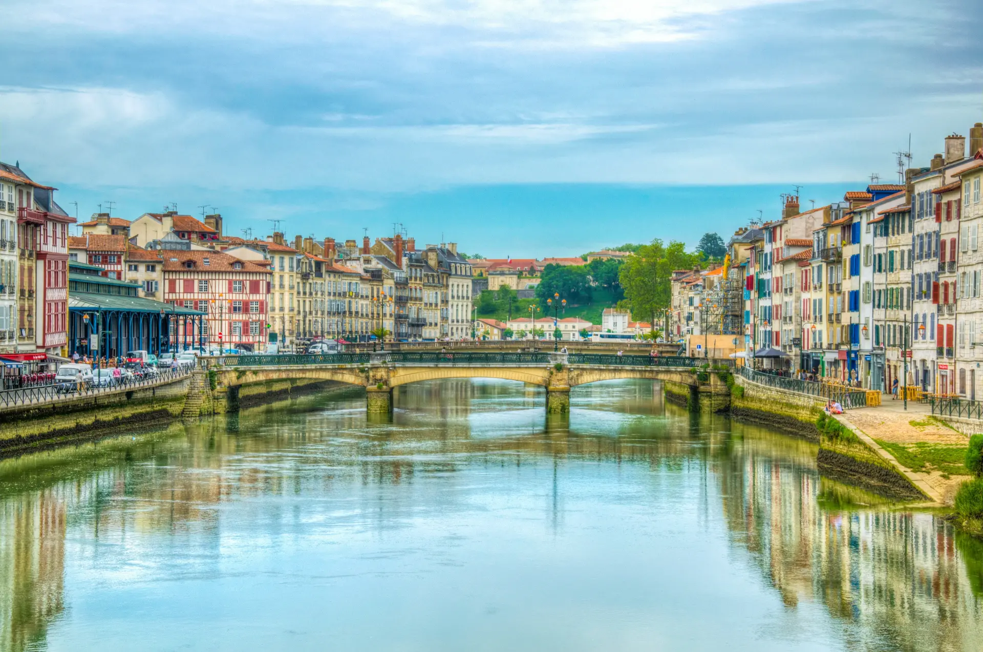 Bayonne 2